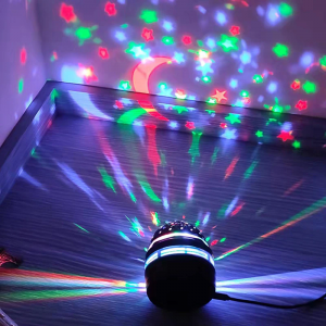 Miniproyector Led de cielo estrellado y galaxia, luz de fiesta giratoria automática, colorida,